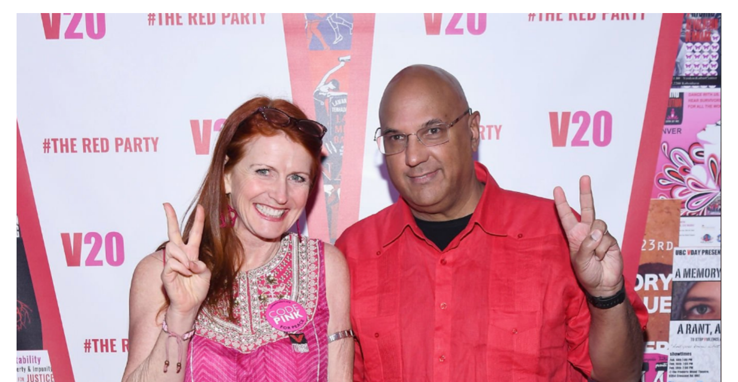Jodie Evans e Neville Roy Singham